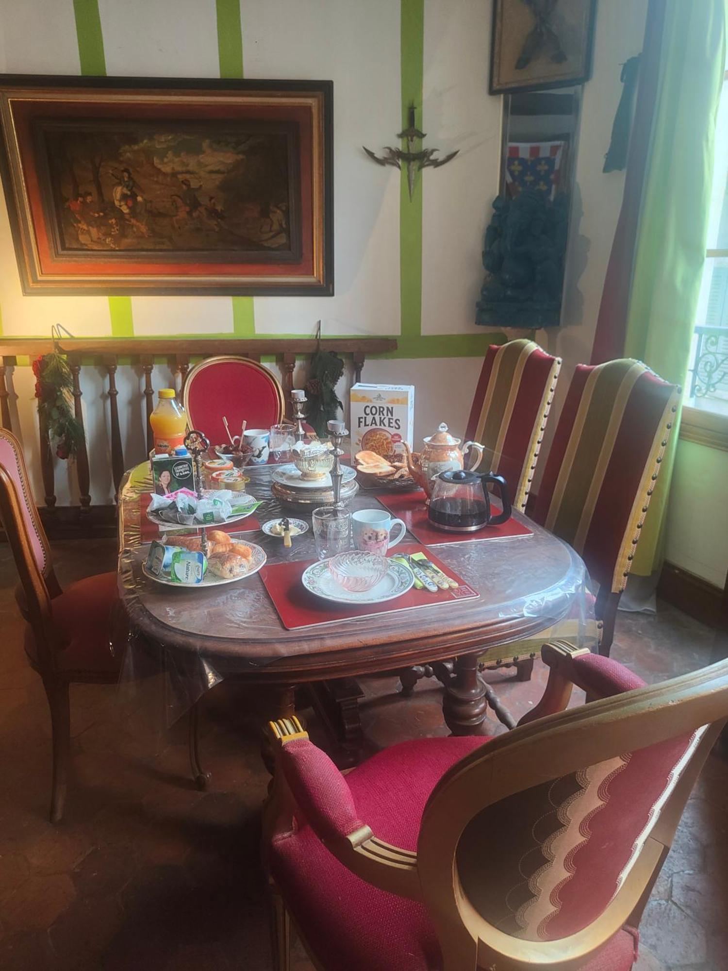 Bed and Breakfast La Taniere Des Tanneries Tonnerre Exterior foto
