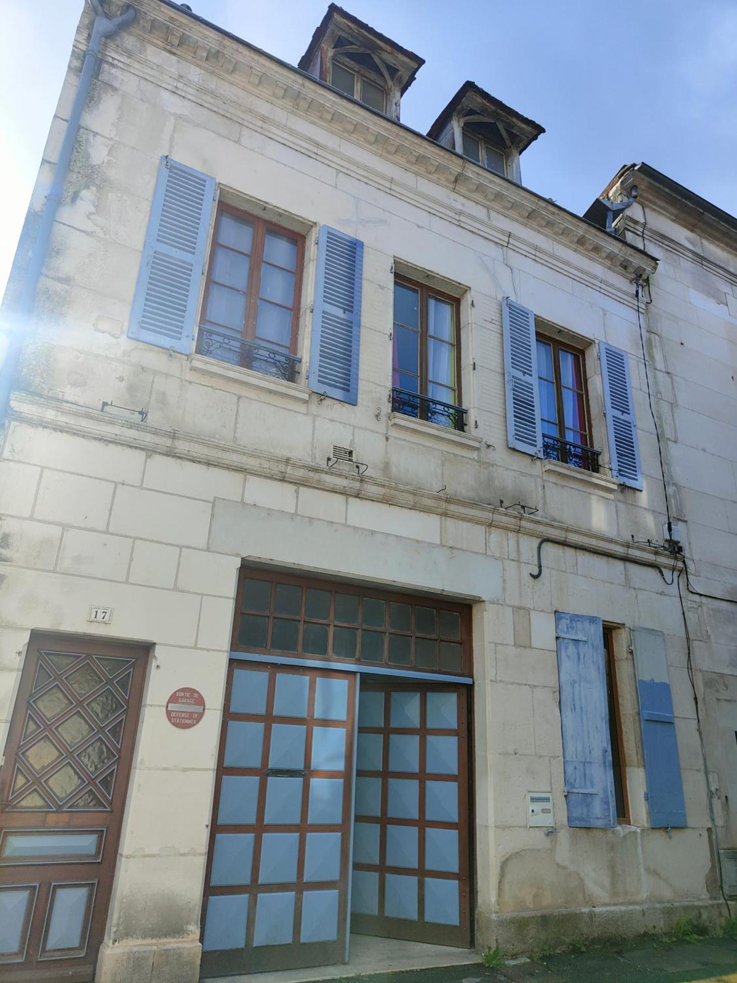 Bed and Breakfast La Taniere Des Tanneries Tonnerre Exterior foto